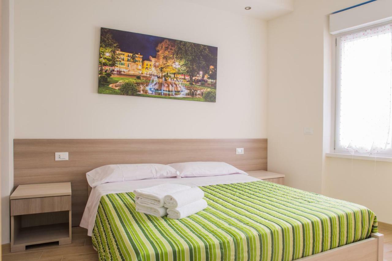 Family Apartment London Verona Ngoại thất bức ảnh