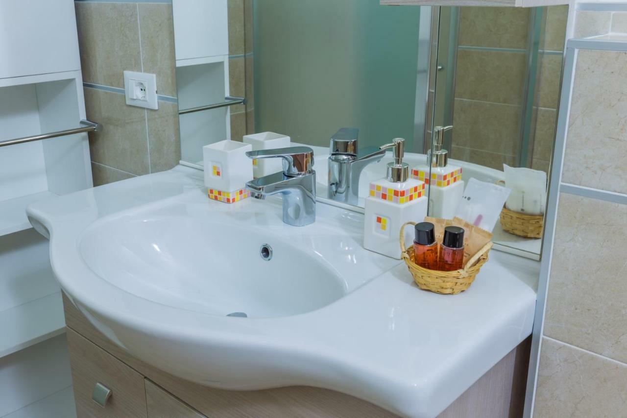 Family Apartment London Verona Ngoại thất bức ảnh