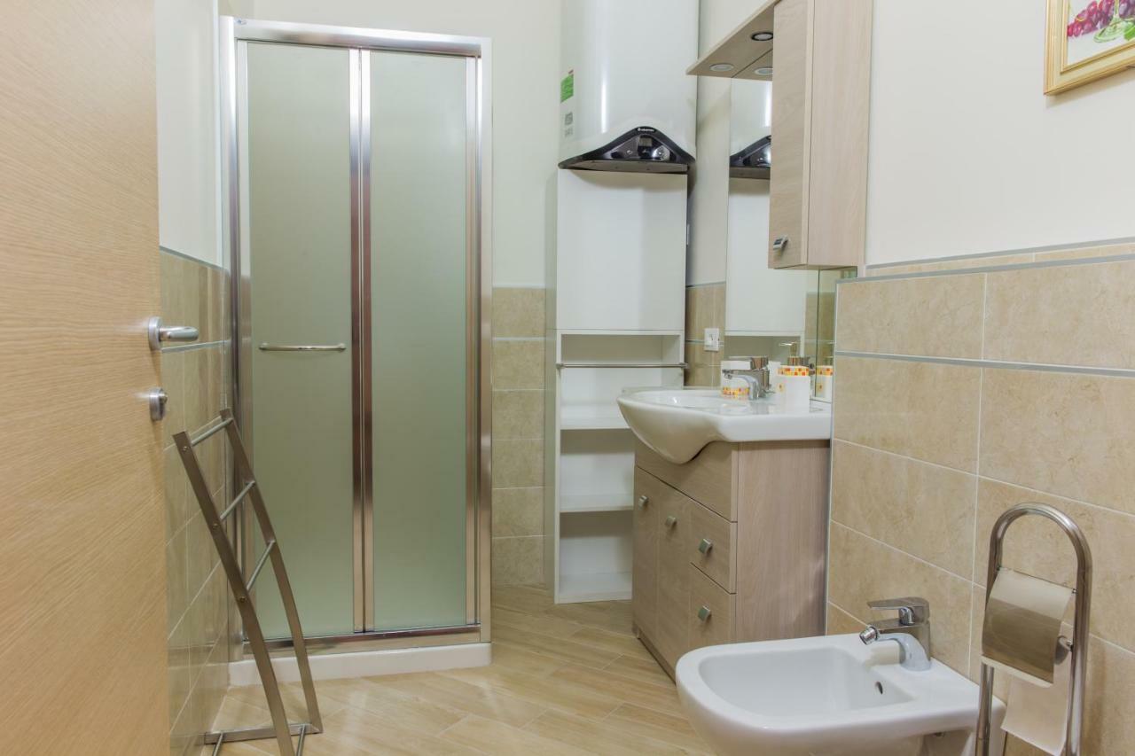 Family Apartment London Verona Ngoại thất bức ảnh