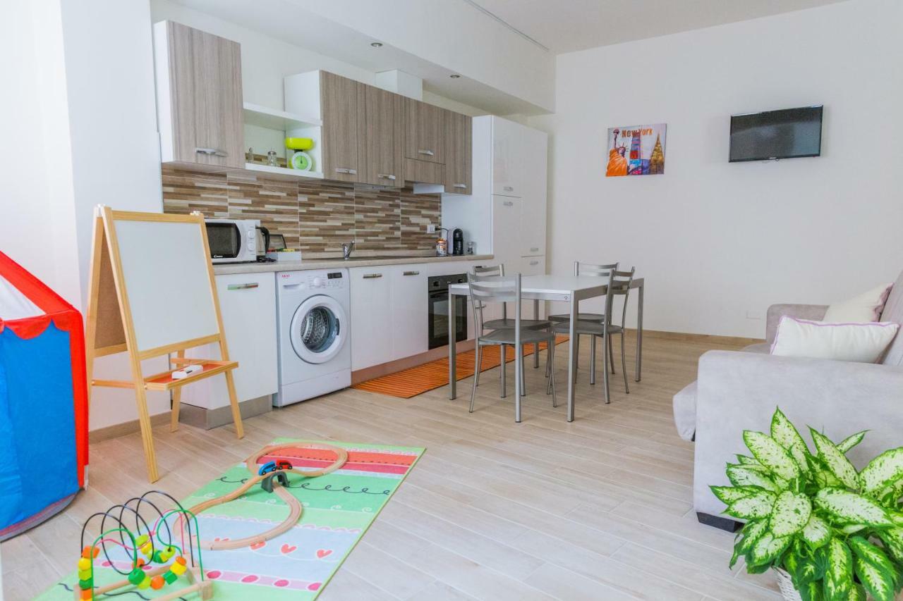 Family Apartment London Verona Ngoại thất bức ảnh