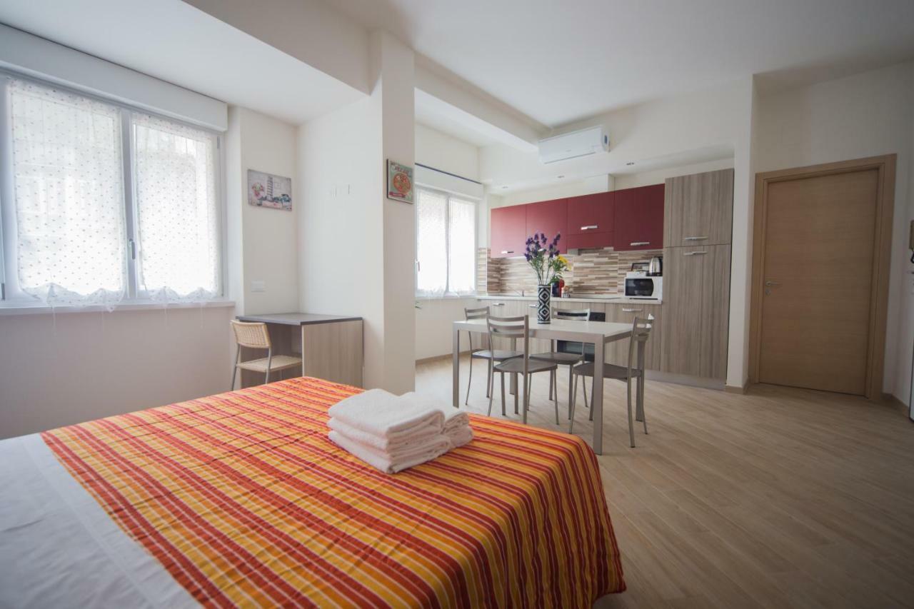 Family Apartment London Verona Ngoại thất bức ảnh