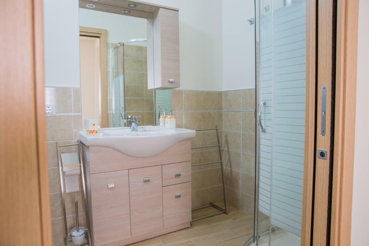 Family Apartment London Verona Ngoại thất bức ảnh