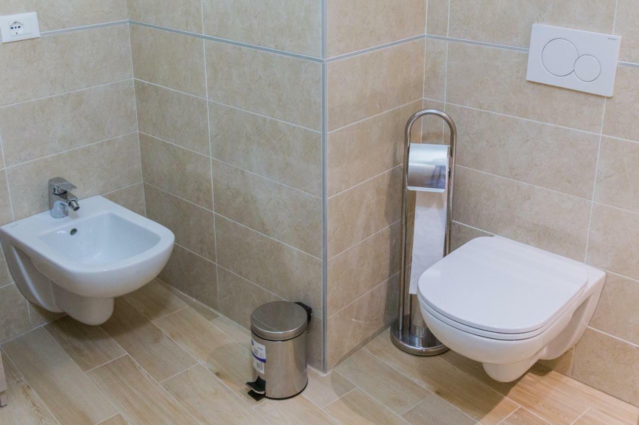 Family Apartment London Verona Ngoại thất bức ảnh