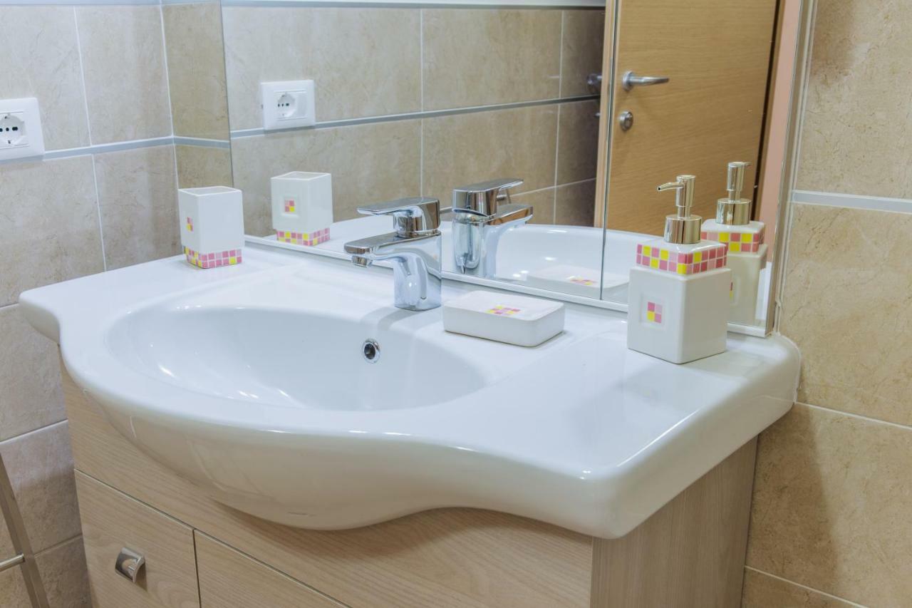 Family Apartment London Verona Ngoại thất bức ảnh