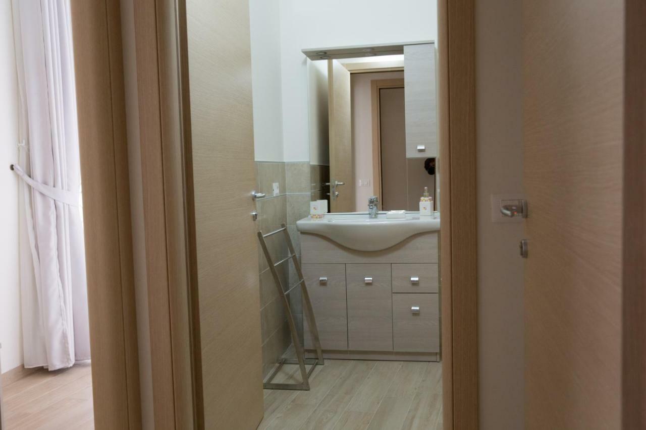 Family Apartment London Verona Ngoại thất bức ảnh